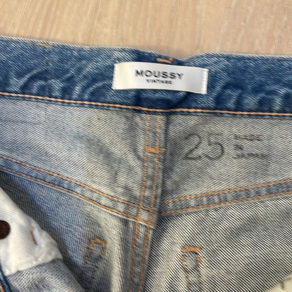 Moussy vintage - Picture 2 of 4